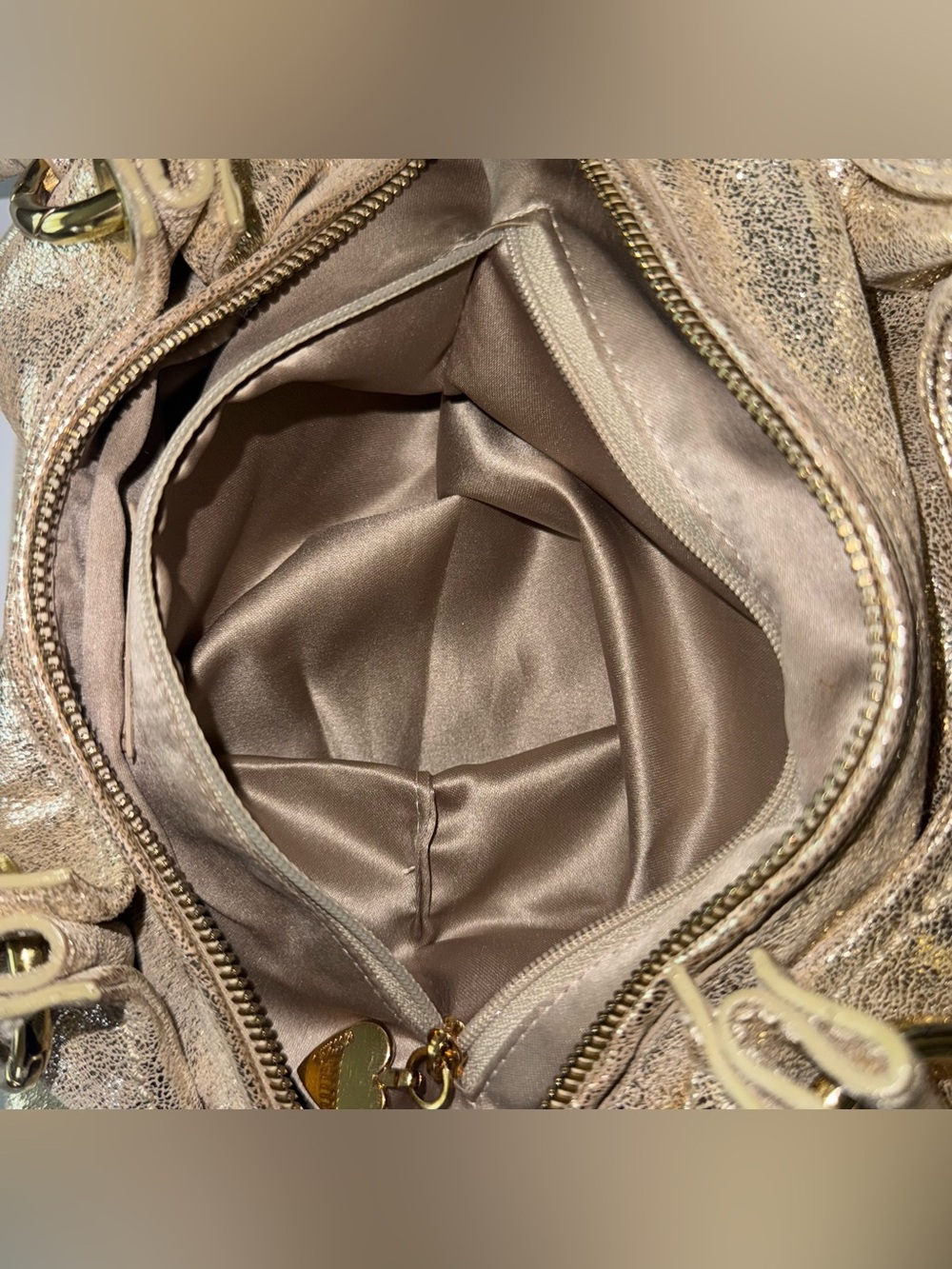 Vintage MOSCHINO Shimmering Gold Champagne Leather Italy Shoulder Hobo Bag - Picture 12 of 16